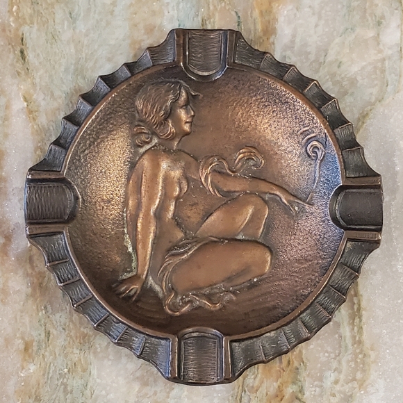 Antique Art Nouveau Bronze Ashtray 